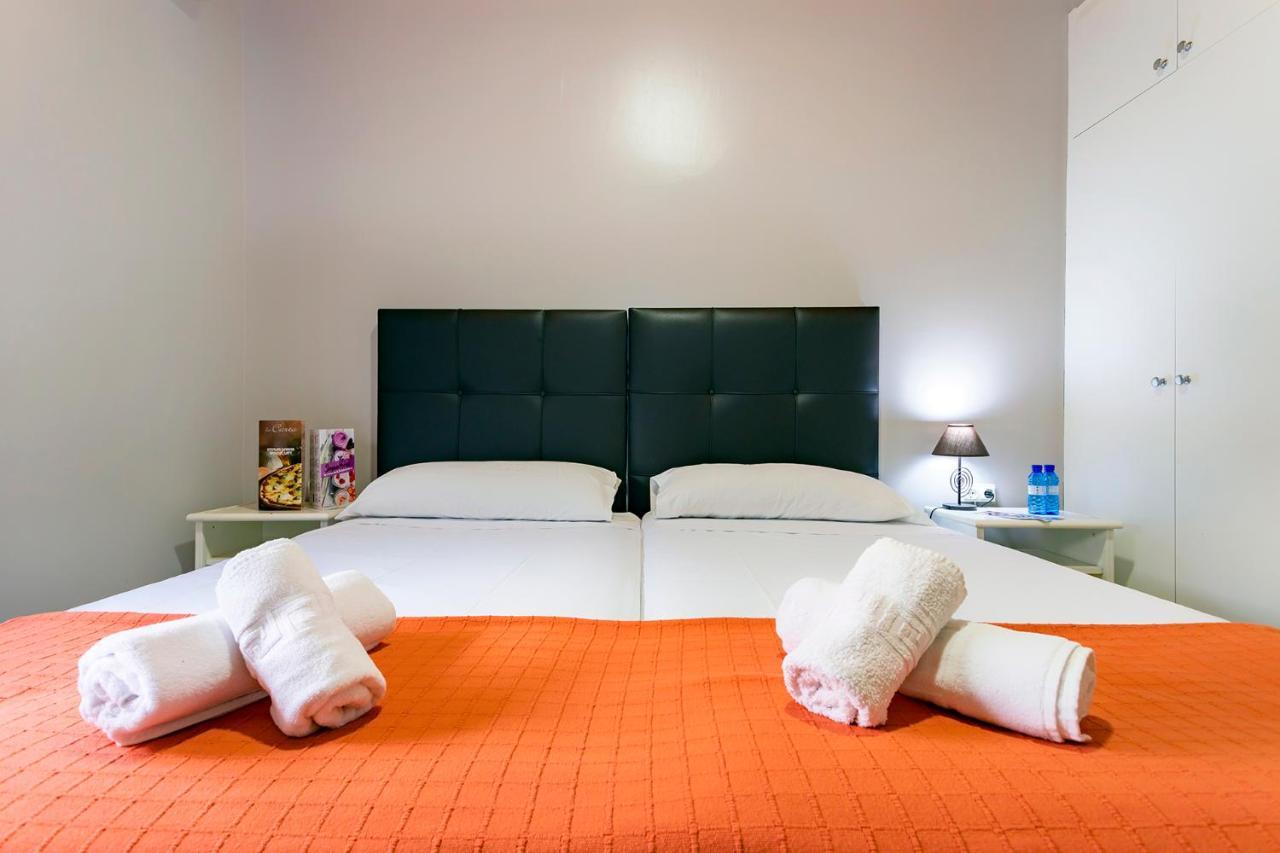 Hostal Ciudad Jardin Malaga Bagian luar foto