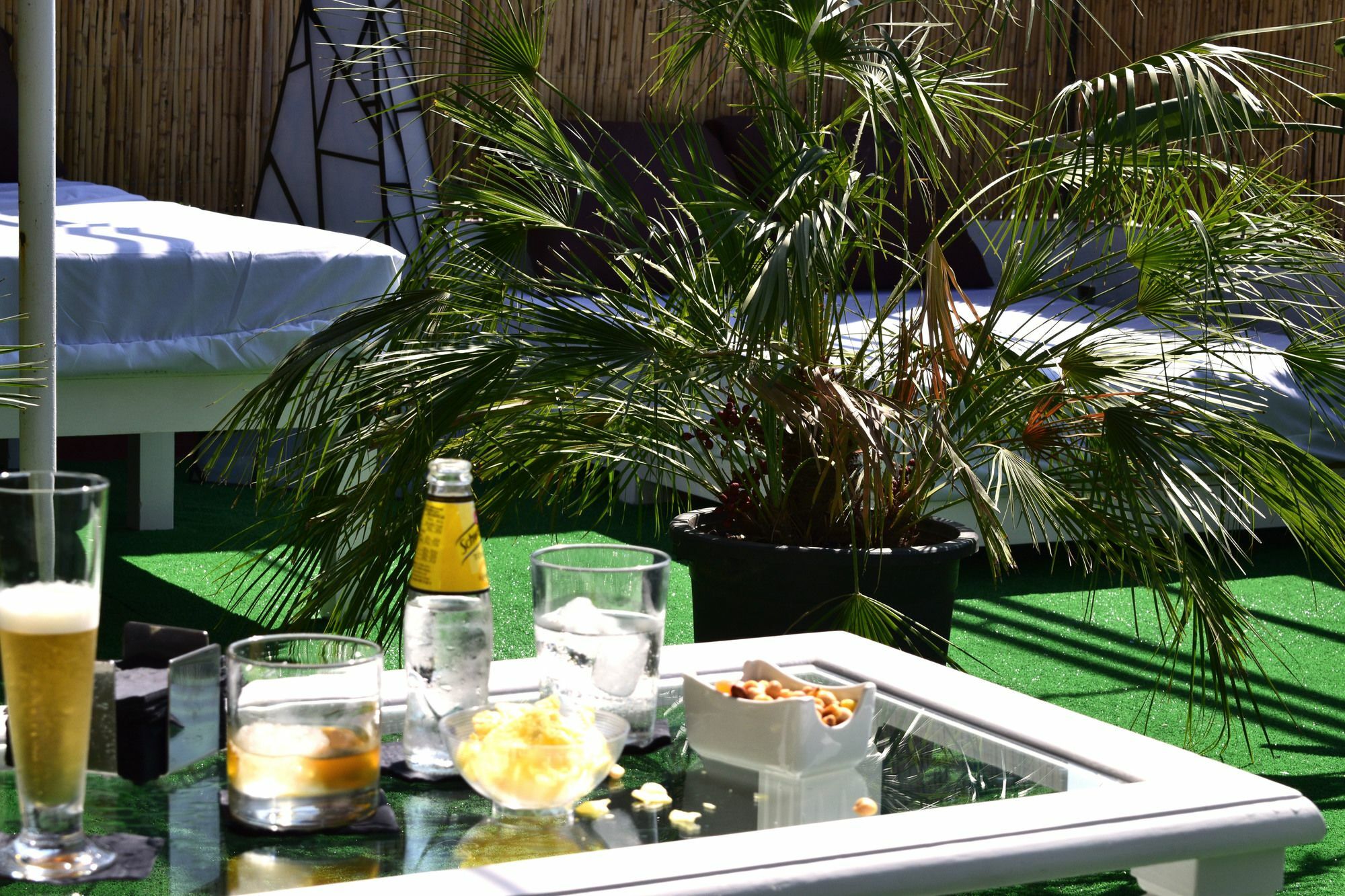 Hostal Ciudad Jardin Malaga Bagian luar foto